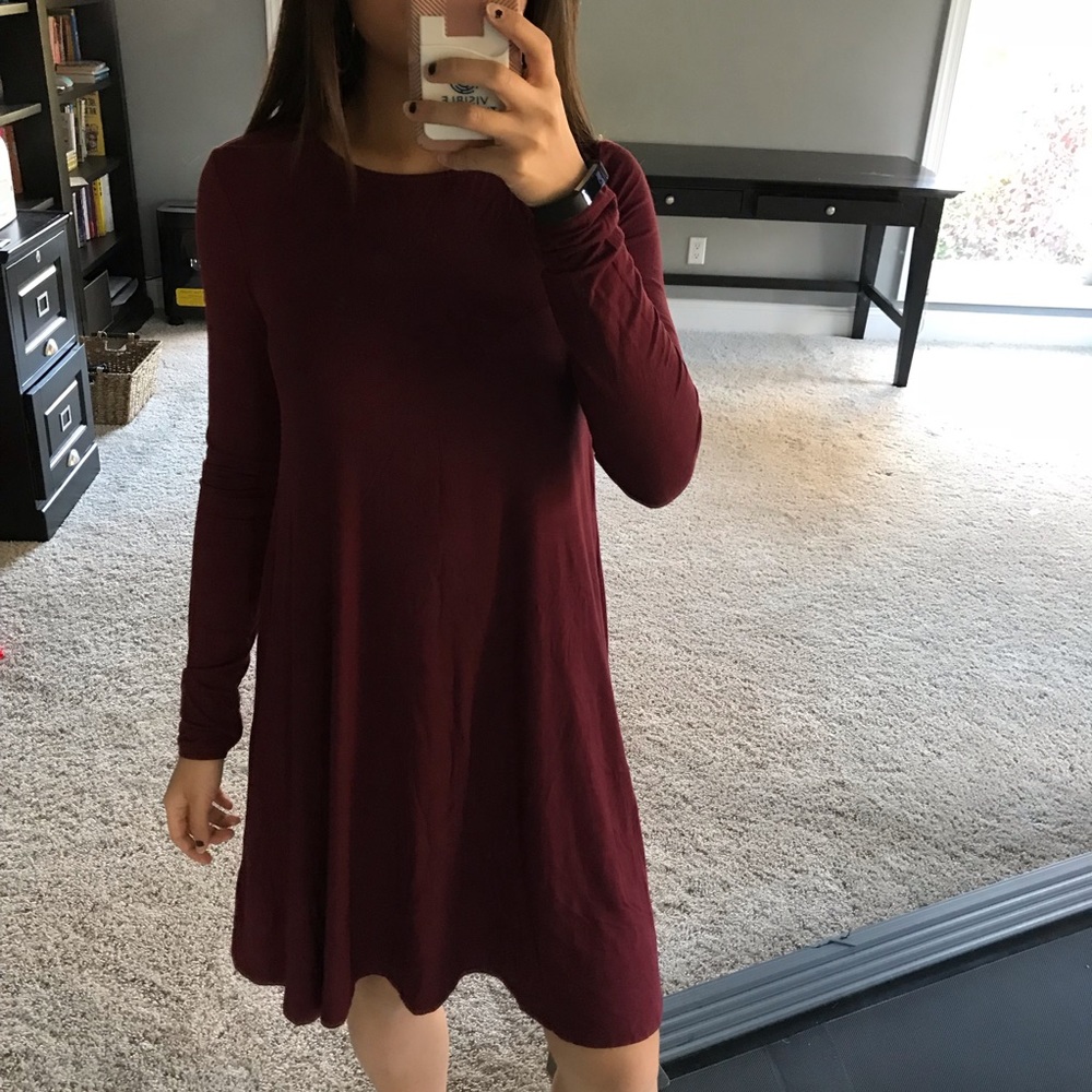 Old Navy maroon shift dress size XS